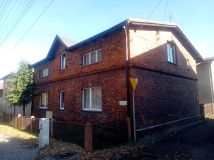 dom wolnostojący, 7 pokoi Tarnowskie Góry Rybna, ul. Powstańców Warszawskich. Zdjęcie 2