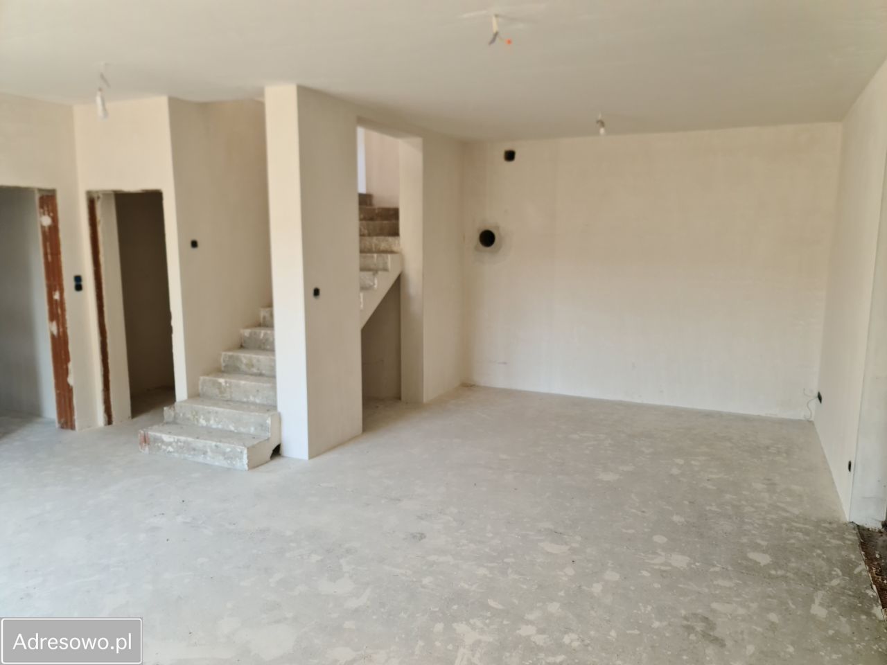 bliźniak Hanusek, ul. Złota. Zdjęcie 15