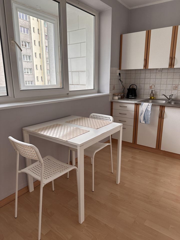 Mieszkanie 1-pokojowe Gdynia Redłowo, ul. Boh. Starówki Warszawskiej. Zdjęcie 5