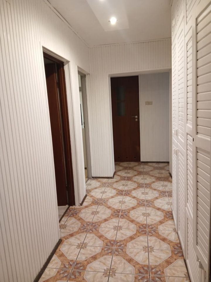 Mieszkanie 3-pokojowe Zemsko. Zdjęcie 8