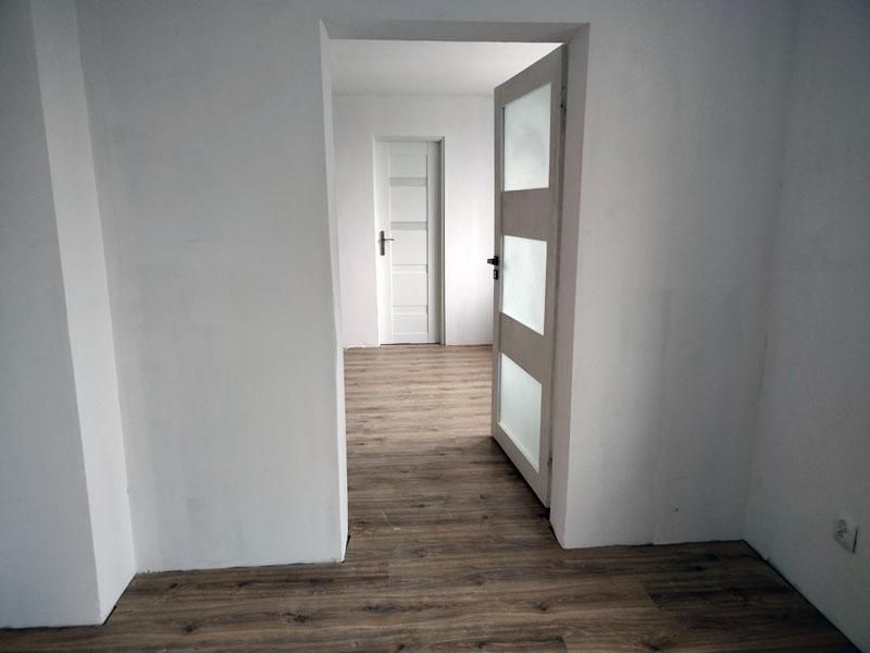 dom wolnostojący, 9 pokoi Popień. Zdjęcie 31