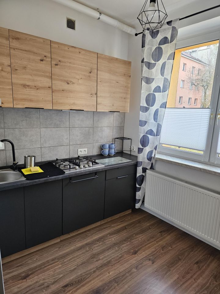 Mieszkanie 1-pokojowe Siemianowice Śląskie Tuwim, Grabowa. Zdjęcie 1