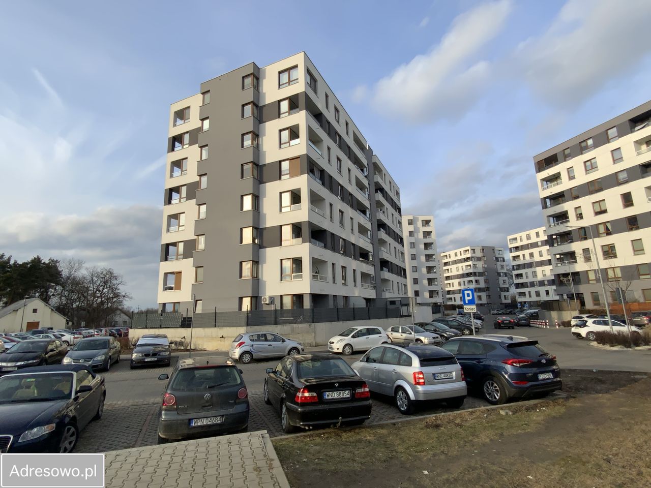 Mieszkanie 3-pokojowe Nowy Dwór Mazowiecki, ul. Jarzębinowa. Zdjęcie 1