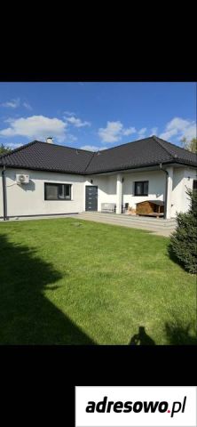 dom wolnostojący, 3 pokoje Silno. Zdjęcie 1