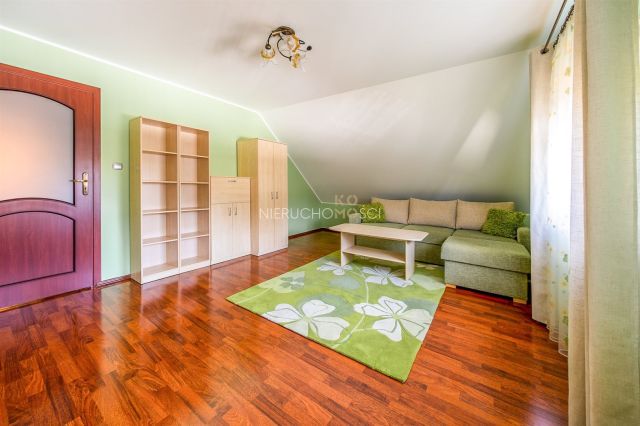 dom wolnostojący, 7 pokoi Brzeg Dolny. Zdjęcie 16