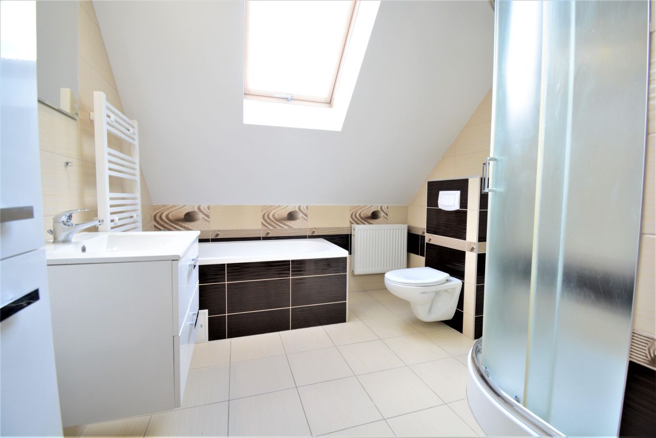 dom wolnostojący, 6 pokoi Grodziec Mały. Zdjęcie 17