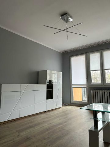 Mieszkanie 1-pokojowe Dąbrowa Górnicza, ul. Waleriana Łukasińskiego. Zdjęcie 1