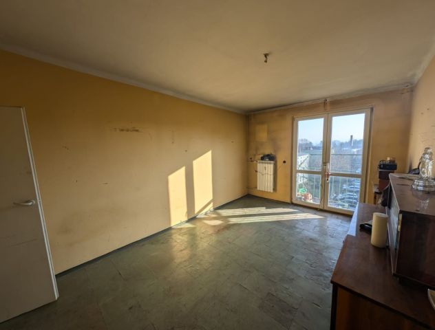 Mieszkanie 4-pokojowe Kazimierza Wielka. Zdjęcie 3