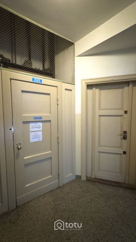 Mieszkanie 3-pokojowe Warszawa Śródmieście, al. 3 Maja. Zdjęcie 4