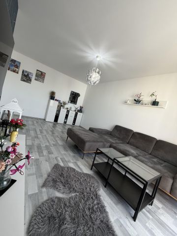 Mieszkanie 2-pokojowe Słupsk, ul. Dywizjonu 303. Zdjęcie 1