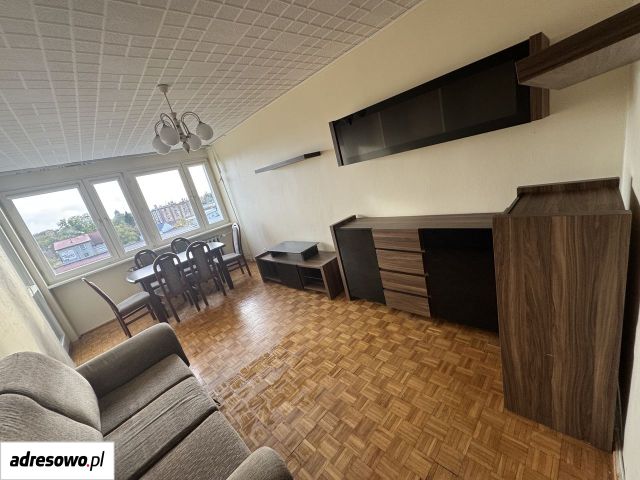 Mieszkanie 3-pokojowe Oleśnica Centrum, ul. Mikołaja Reja. Zdjęcie 1