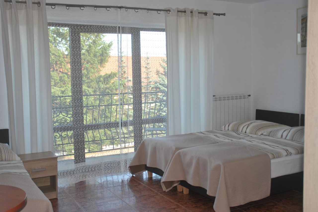 dom wolnostojący, 16 pokoi Krasnobród, ul. Lelewela. Zdjęcie 5