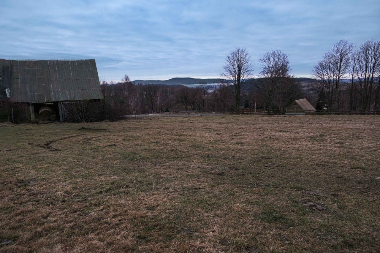 Działka rekreacyjna Jodłów. Zdjęcie 3