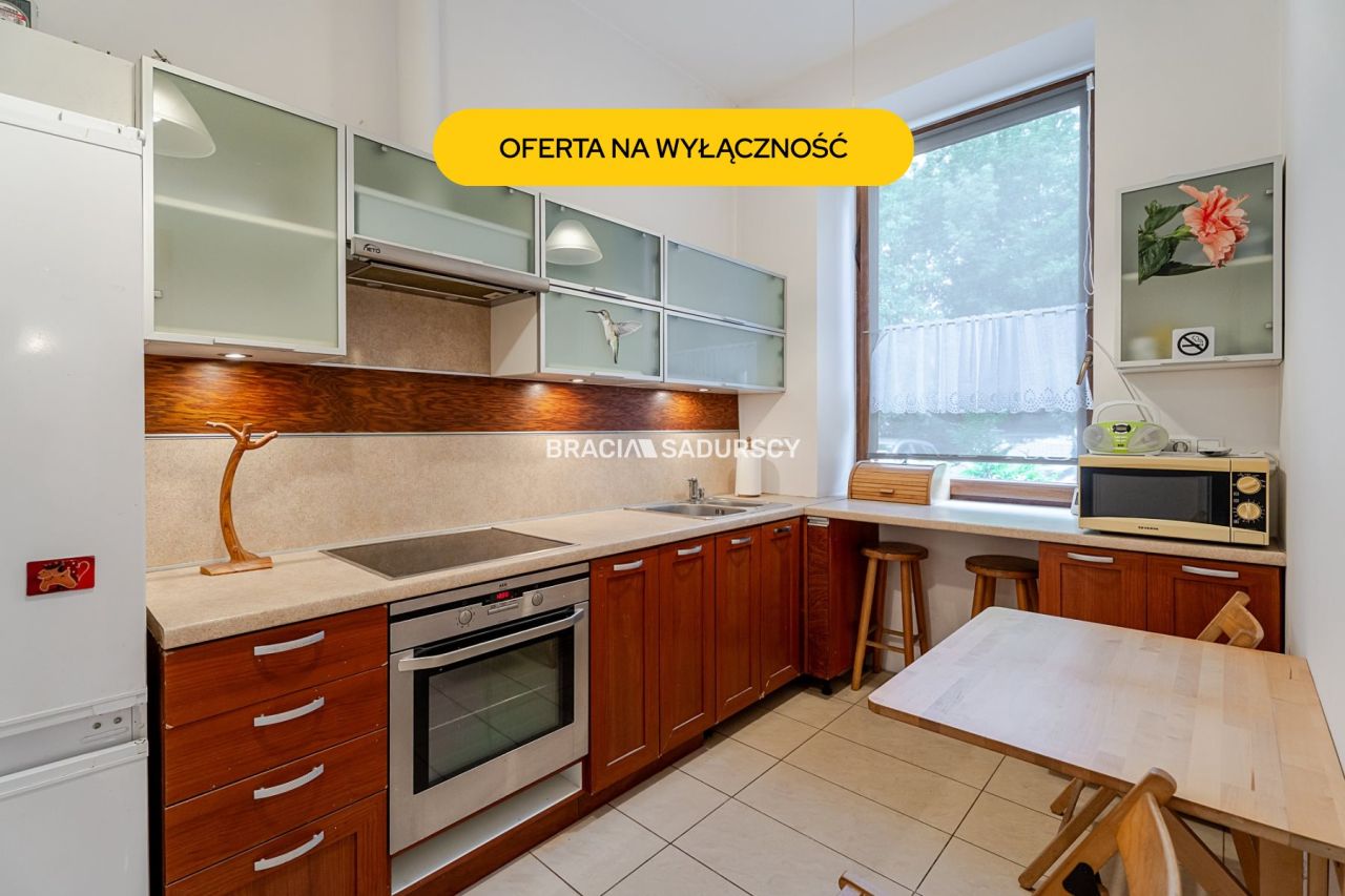 Mieszkanie 3-pokojowe Kraków Bieżanów, ul. Bieżanowska. Zdjęcie 1