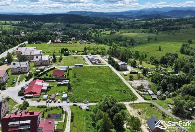 Działka inwestycyjna Lutowiska. Zdjęcie 4