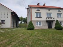 dom wolnostojący, 5 pokoi Lubenia. Zdjęcie 1