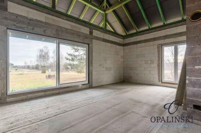 dom wolnostojący, 5 pokoi Brzóza Królewska. Zdjęcie 2