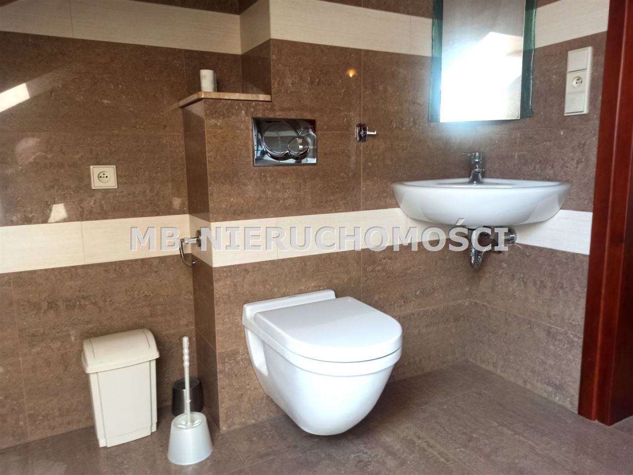 dom szeregowy, 4 pokoje Tomaszkowo. Zdjęcie 11