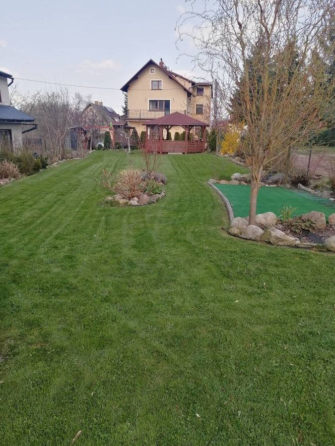 dom wolnostojący, 11 pokoi Ściegny. Zdjęcie 2