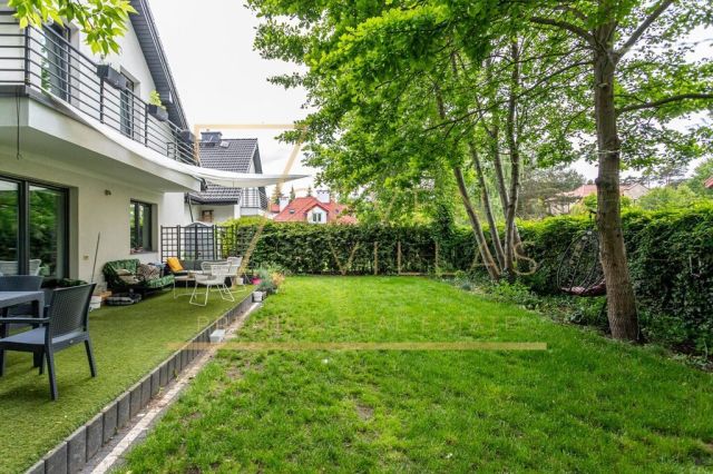 bliźniak, 6 pokoi Łazy. Zdjęcie 18