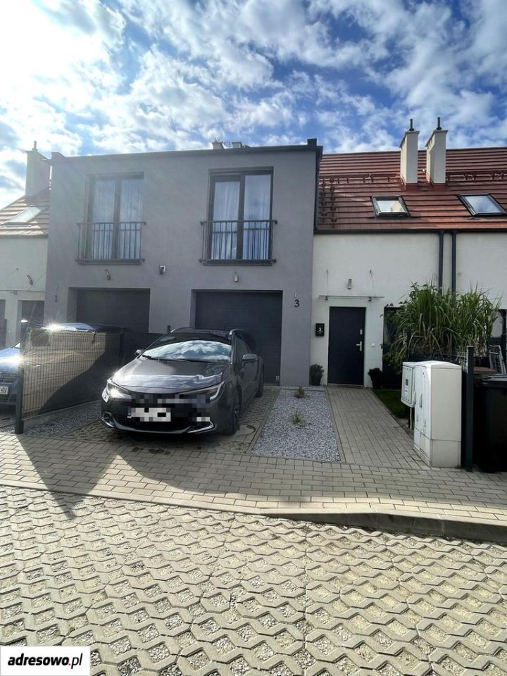 dom szeregowy, 4 pokoje Nadolice Małe. Zdjęcie 15