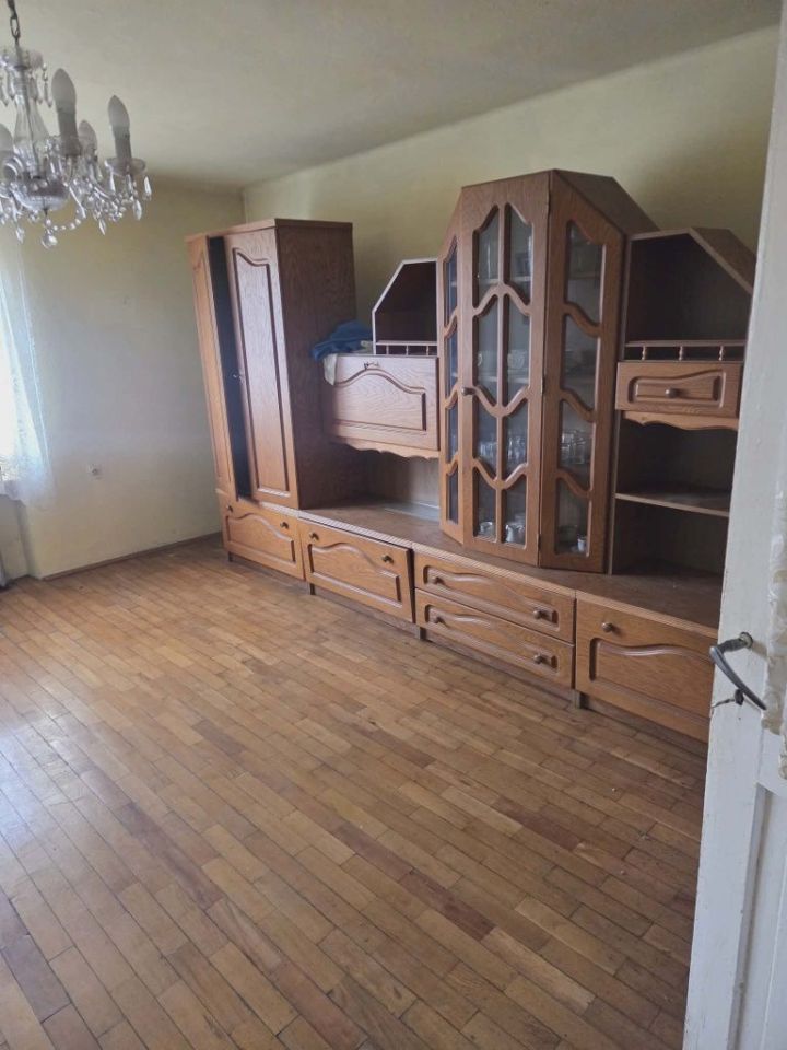 dom wolnostojący Radomsko, ul. św. Rocha. Zdjęcie 4
