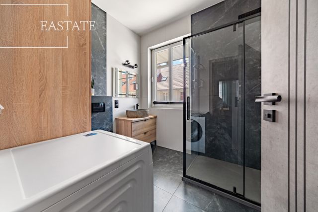 dom szeregowy, 5 pokoi Zgorzała, ul. Słowika. Zdjęcie 9