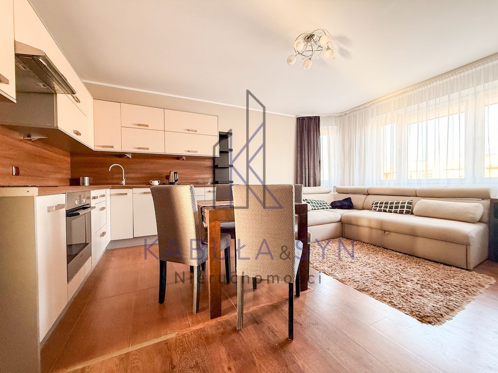 Mieszkanie 3-pokojowe Bydgoszcz, ul. Antoniego Chołoniewskiego. Zdjęcie 4