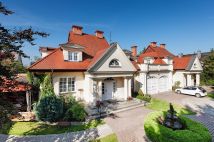 Hotel/pensjonat Plewiska, ul. Grunwaldzka. Zdjęcie 1