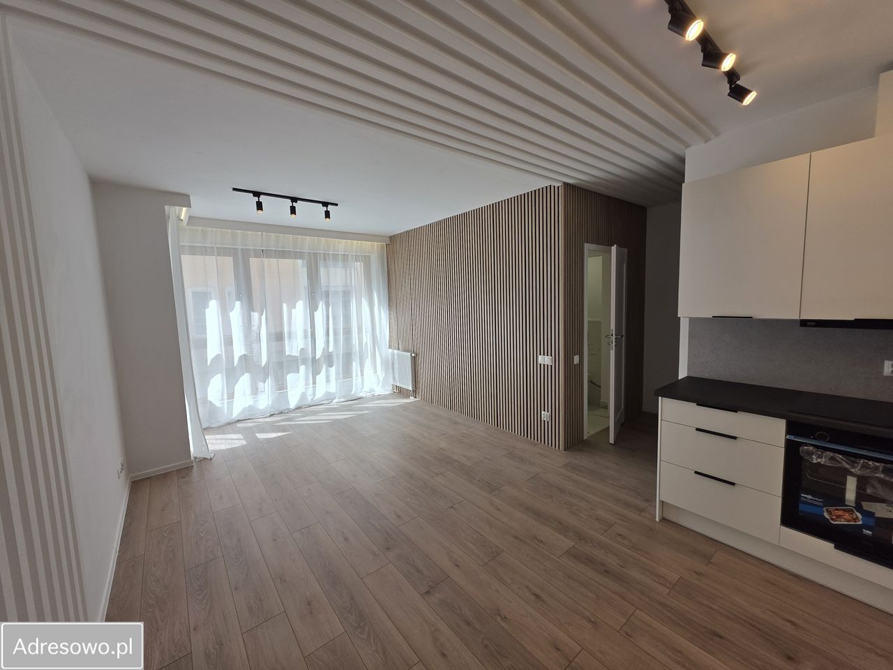 Mieszkanie 2-pokojowe Gdynia Mały Kack, ul. Olgierda. Zdjęcie 3