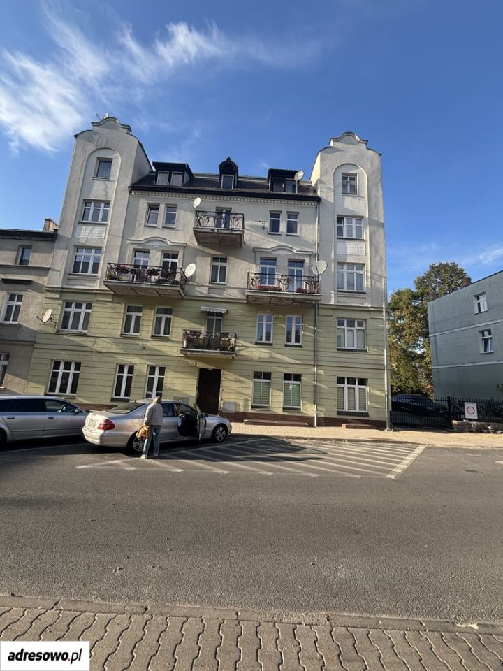 Mieszkanie 2-pokojowe Jelenia Góra Centrum, ul. Józefa Piłsudskiego. Zdjęcie 1