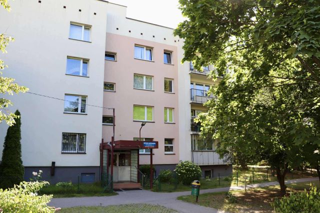 Mieszkanie 3-pokojowe Warszawa Bemowo, ul. Dynarska. Zdjęcie 1