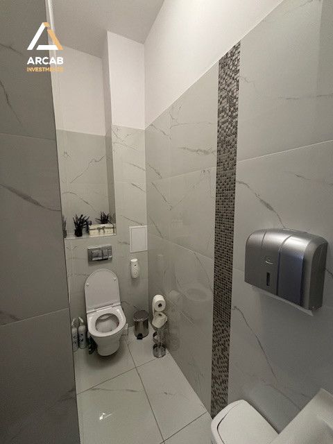 Nieruchomość komercyjna Kielce. Zdjęcie 3