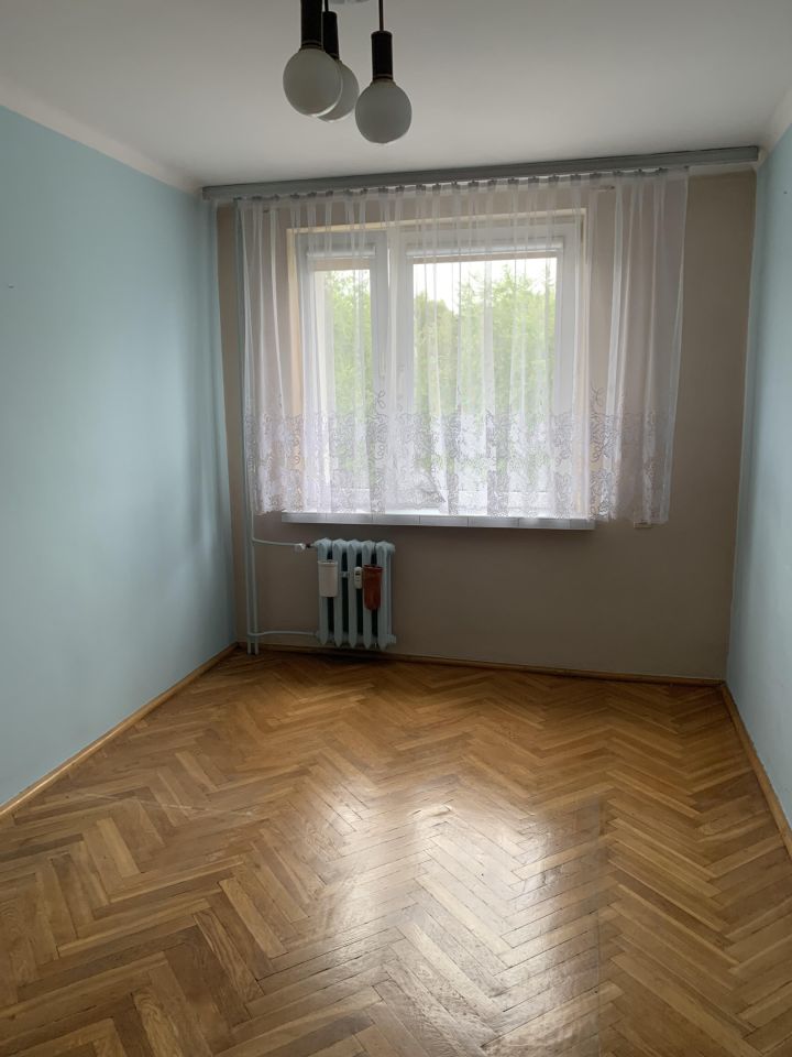 Mieszkanie 3-pokojowe Ostrowiec Świętokrzyski, ul. Polna. Zdjęcie 3