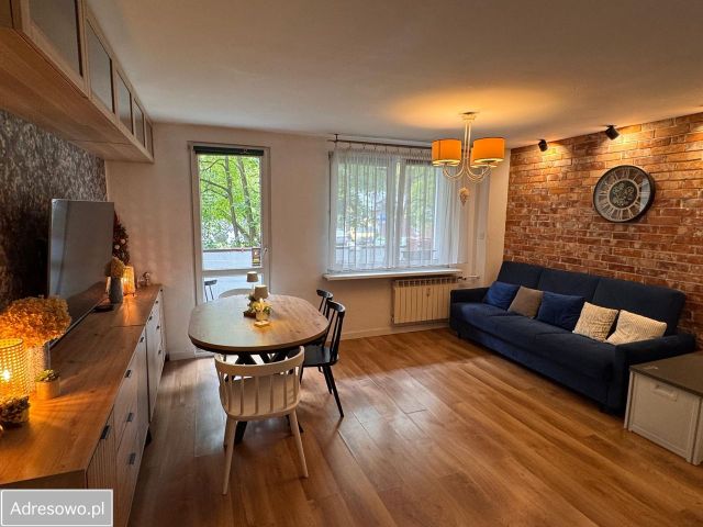 Mieszkanie 3-pokojowe Mysłowice Brzęczkowice. Zdjęcie 1