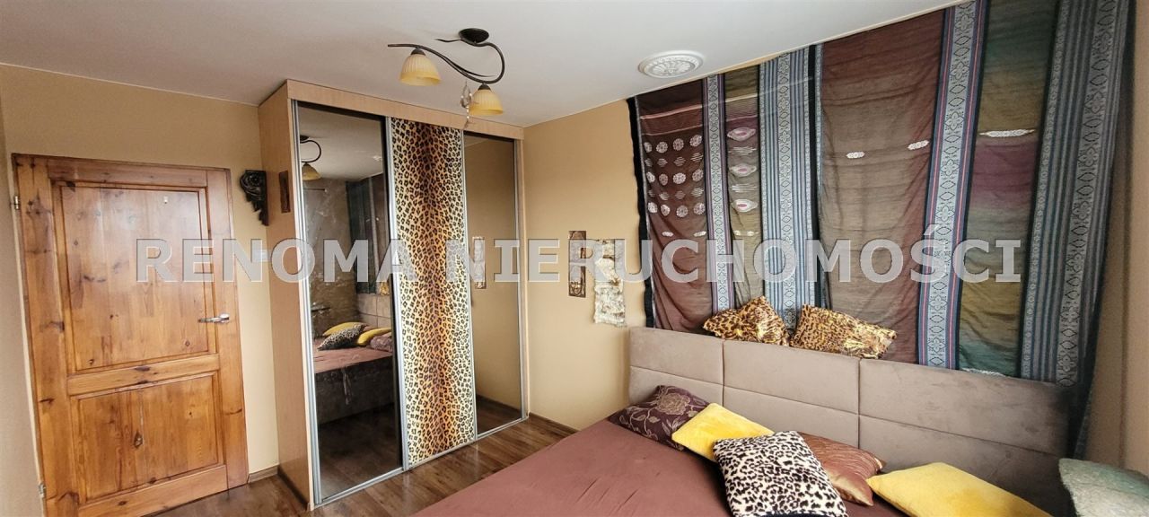 Mieszkanie 3-pokojowe Wałbrzych Podzamcze. Zdjęcie 4