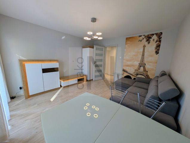 Mieszkanie 3-pokojowe Częstochowa Wrzosowiak. Zdjęcie 2