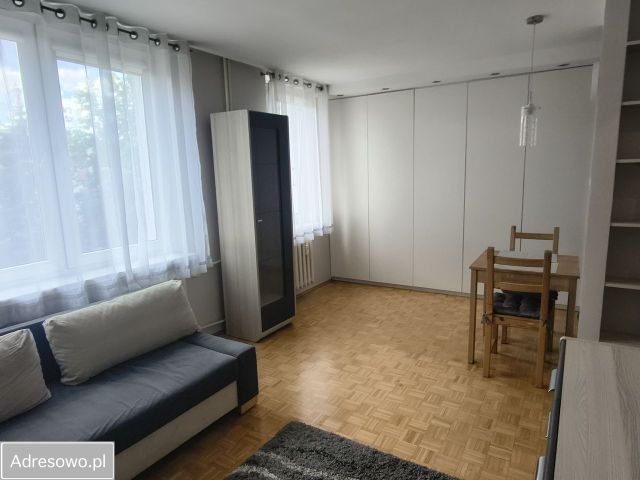 Mieszkanie 1-pokojowe Warszawa Bródno, ul. Krasiczyńska. Zdjęcie 1