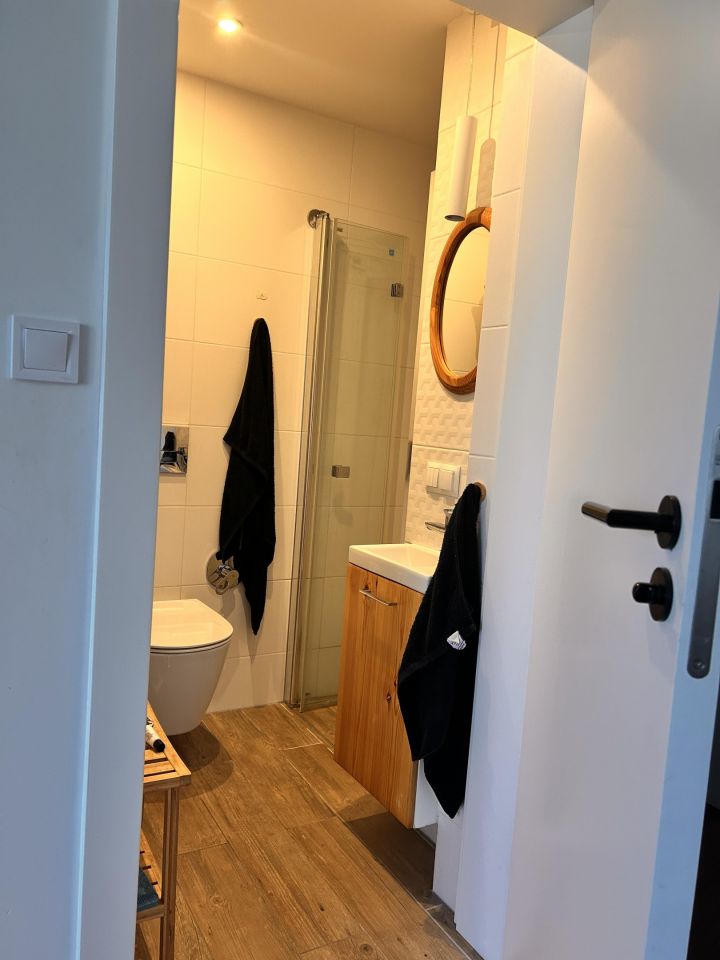 dom szeregowy, 5 pokoi Ząbki Centrum, ul. Józefa Piłsudskiego. Zdjęcie 4