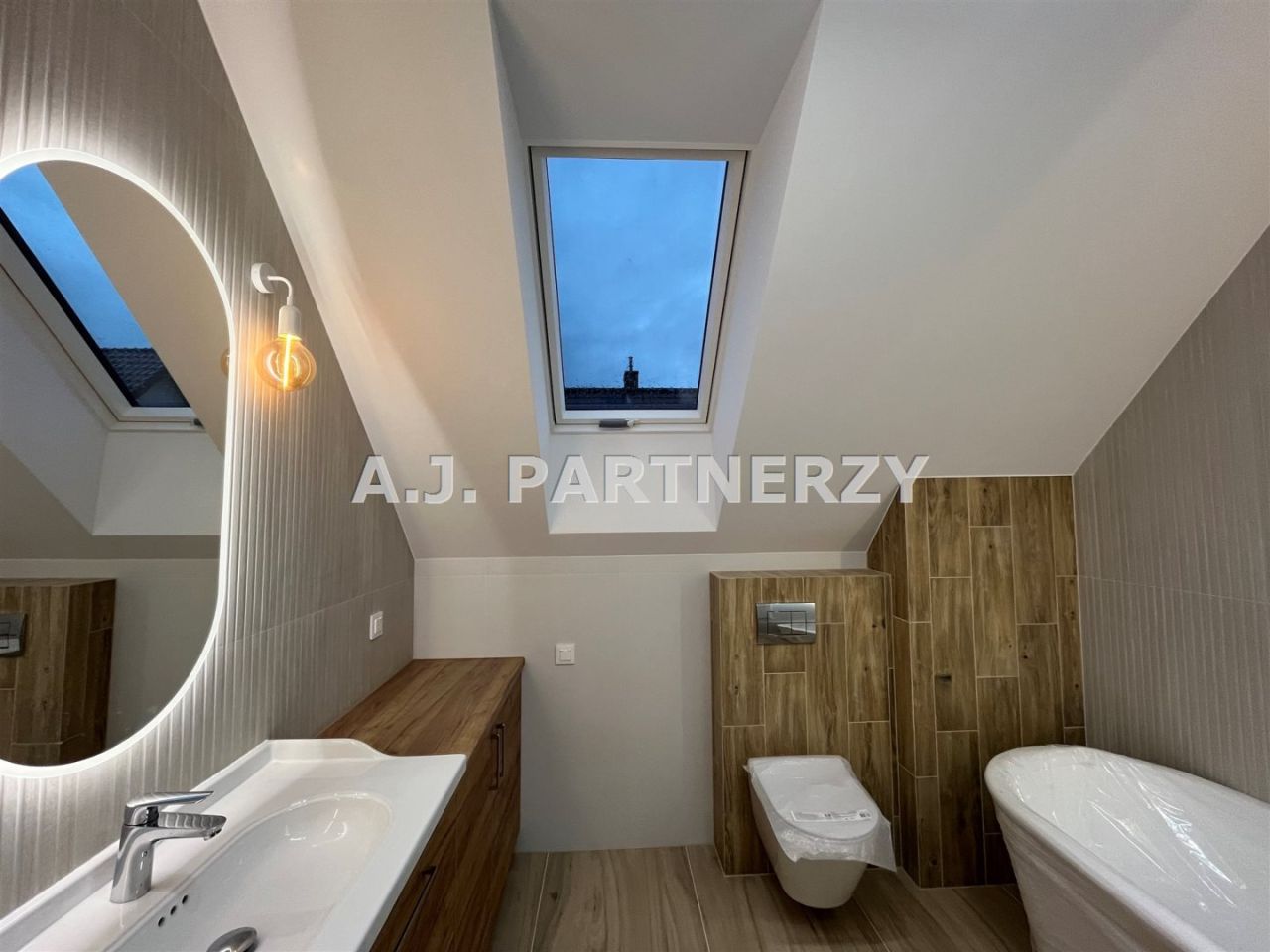 dom wolnostojący, 4 pokoje Koźmice Wielkie. Zdjęcie 13