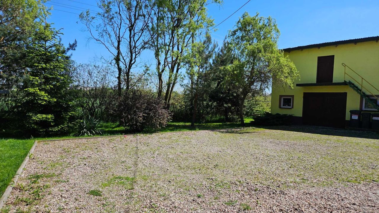 dom wolnostojący Gorzkowice, ul. Leonów. Zdjęcie 3