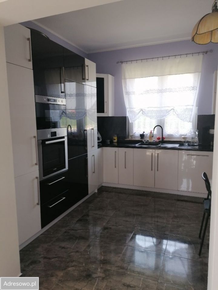 dom wolnostojący, 5 pokoi Strzelin. Zdjęcie 15