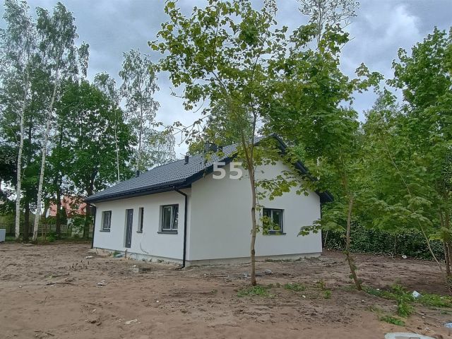 dom wolnostojący, 4 pokoje Lutomiersk. Zdjęcie 13
