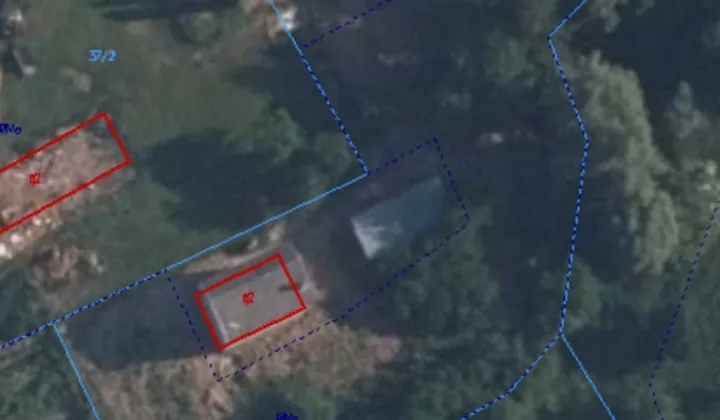 budynek wielorodzinny, 20 pokoi Leleszki