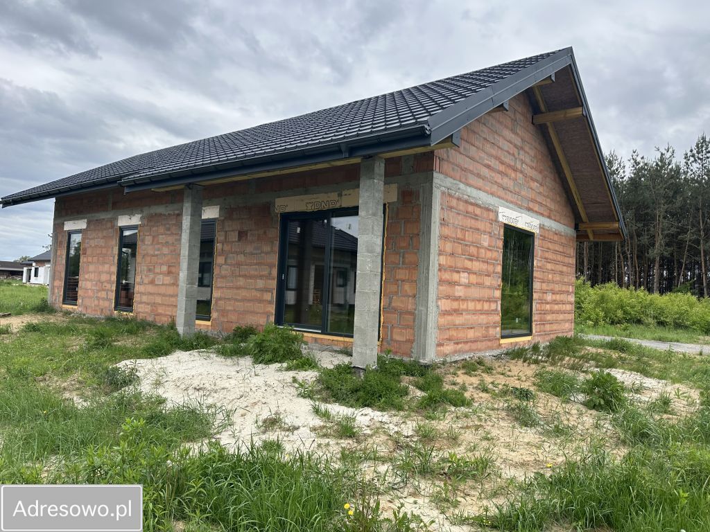 dom wolnostojący, 4 pokoje Malinie. Zdjęcie 5