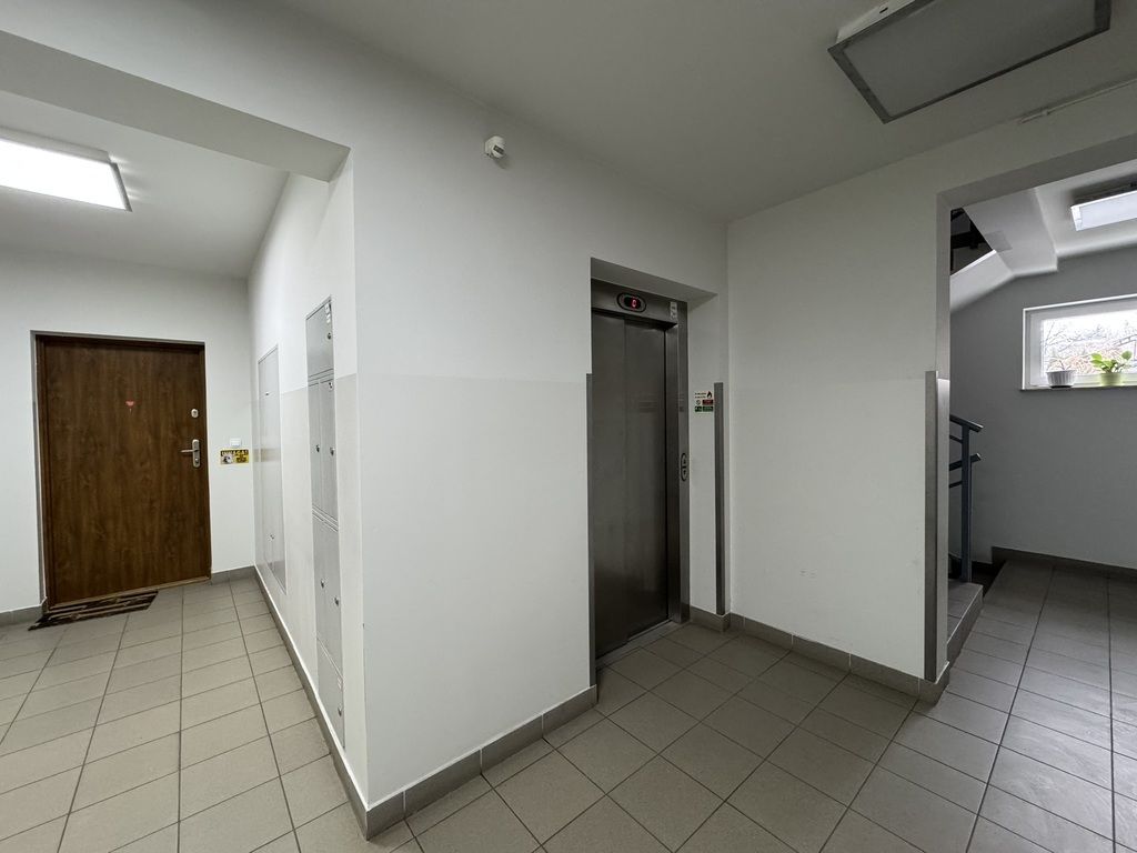 Mieszkanie 2-pokojowe Kraków, ul. Adama Bochenka. Zdjęcie 12