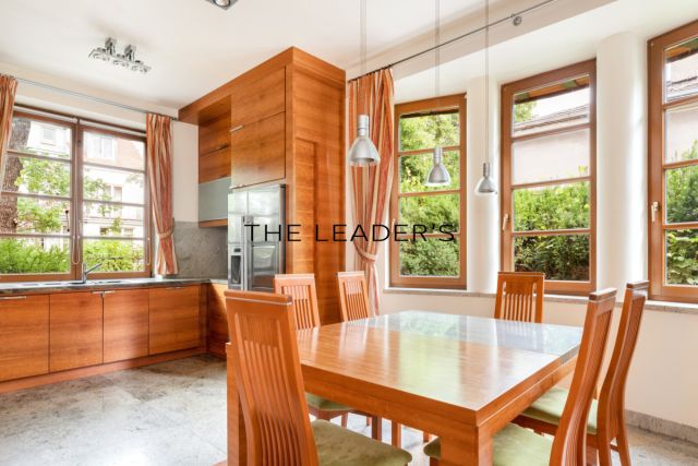 dom wolnostojący, 7 pokoi Warszawa Mokotów. Zdjęcie 9