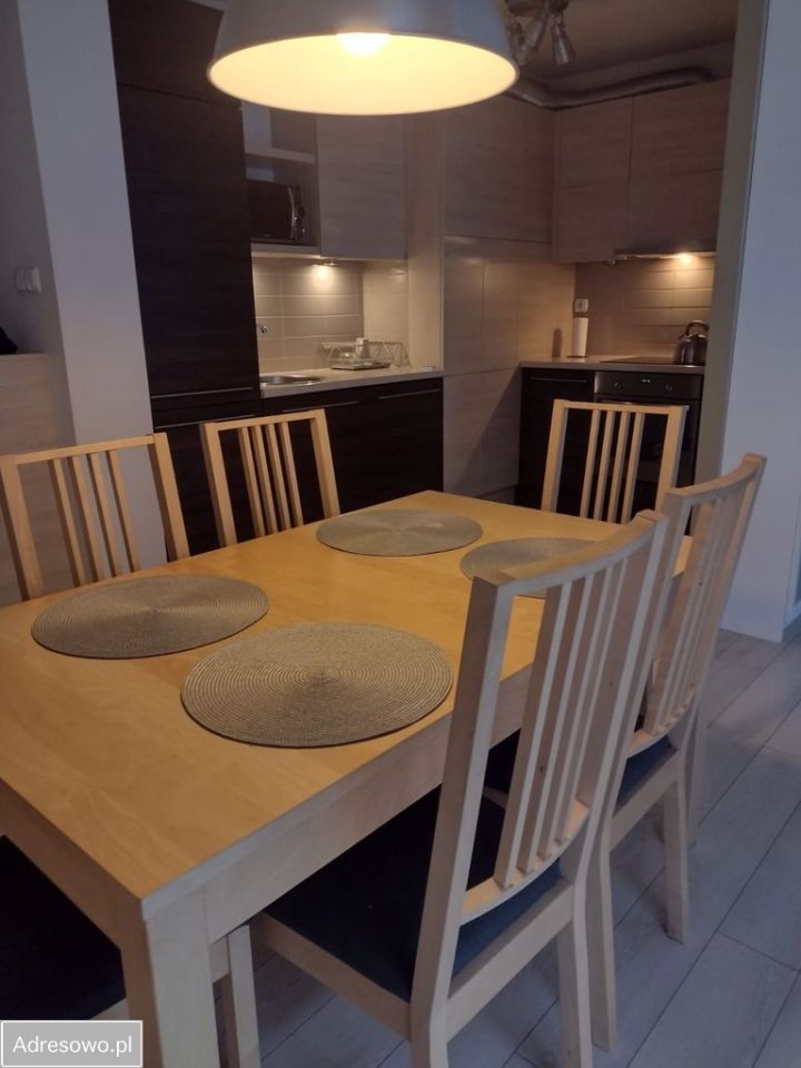 Mieszkanie 4-pokojowe Kraków Bieżanów, ul. Henryka i Karola Czeczów. Zdjęcie 2