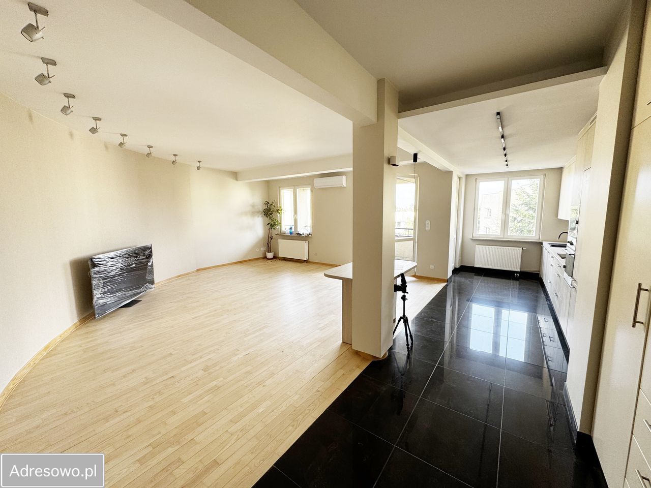 Mieszkanie 3-pokojowe Warszawa Wilanów, ul. Marconich. Zdjęcie 1