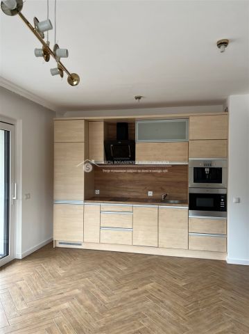 Mieszkanie 3-pokojowe Bielsko-Biała Kamienica, ul. Kolista. Zdjęcie 3